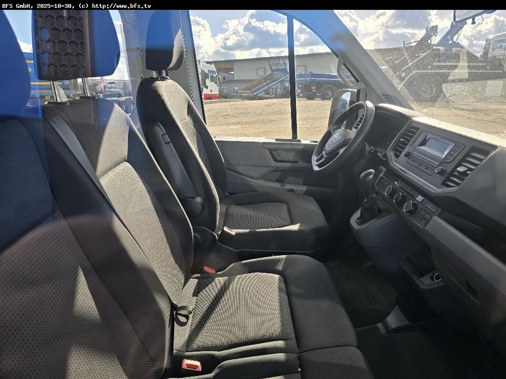 MAN TGE 3.140 4x2 F SB Kleinbus 9-Sitzer - Microbuz, Transport persoane: Foto 3 MAN TGE 3.140 4x2 F SB Kleinbus 9-Sitzer - Microbuz, Transport persoane: Foto 3