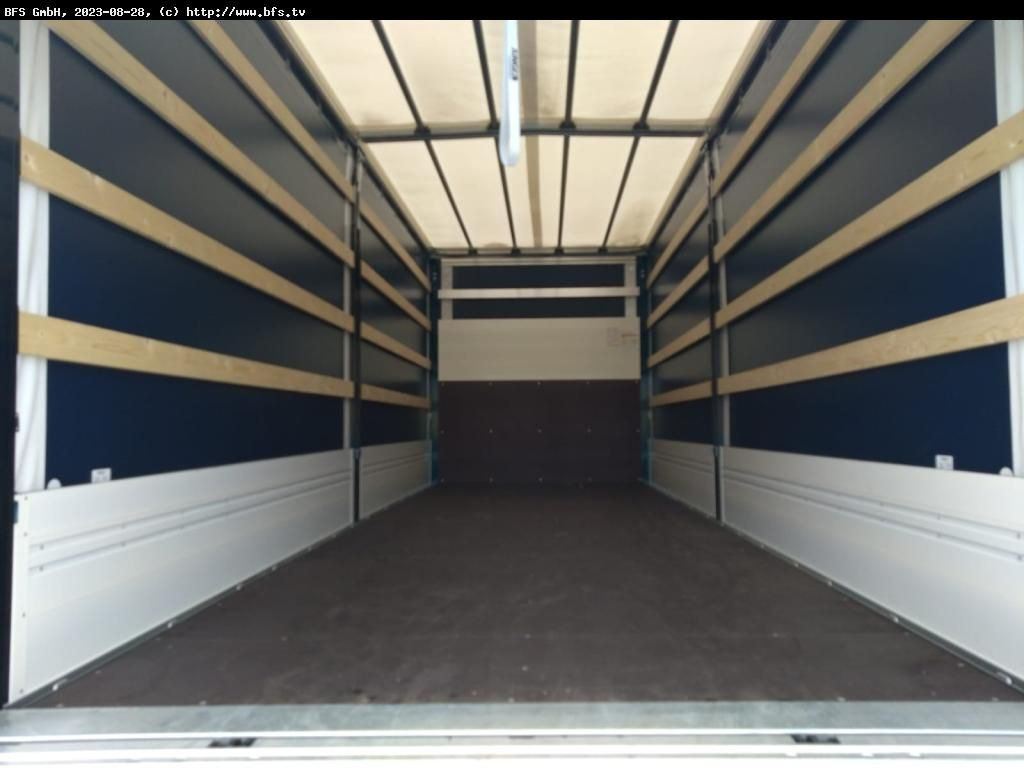 MAN TGL (TG3) 12.250 4x2 BL CH Plane und Spiegel, LB - Camion cu prelată: Foto 4 MAN TGL (TG3) 12.250 4x2 BL CH Plane und Spiegel, LB - Camion cu prelată: Foto 4