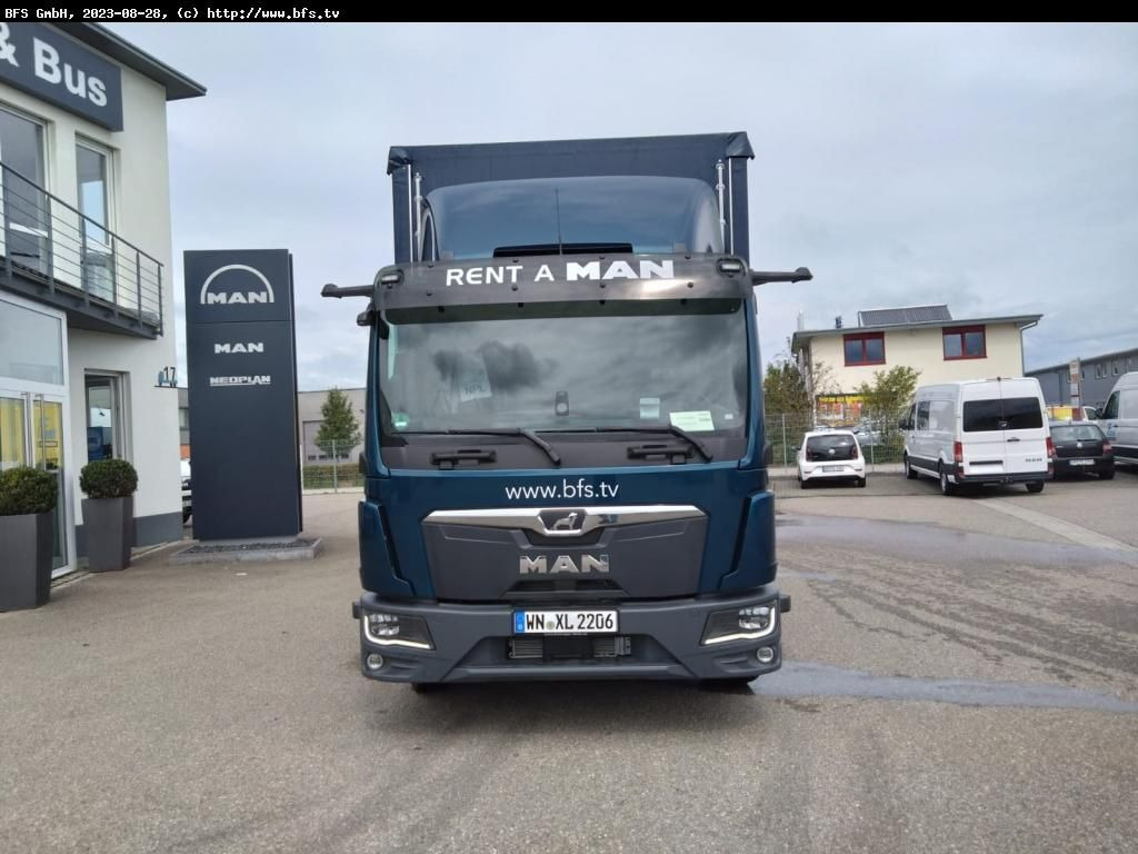 MAN TGL (TG3) 12.250 4x2 BL CH Plane und Spiegel, LB - Camion cu prelată: Foto 2 MAN TGL (TG3) 12.250 4x2 BL CH Plane und Spiegel, LB - Camion cu prelată: Foto 2