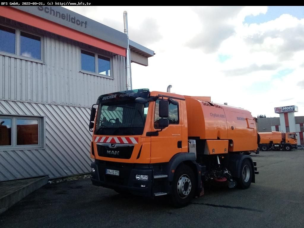 MAN TGM 15.290 4x2 BL CityFant 6000 SH Doppelseitige - Măturătoare stradală: Foto 1 MAN TGM 15.290 4x2 BL CityFant 6000 SH Doppelseitige - Măturătoare stradală: Foto 1