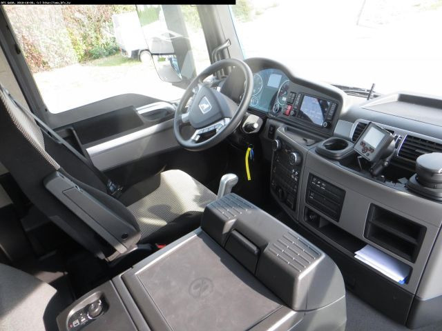 MAN TGS 18.420 4x4H BL HMF,Elektrokran 1820 K4 RC - Camion basculantă: Foto 4 MAN TGS 18.420 4x4H BL HMF,Elektrokran 1820 K4 RC - Camion basculantă: Foto 4