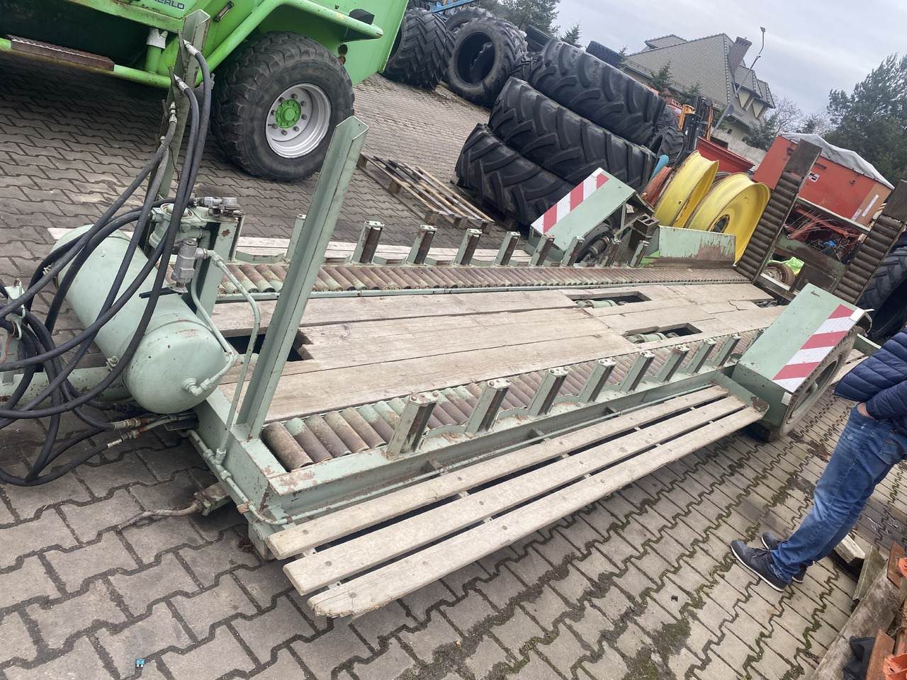 FORTSCHRITT HTS 30.04/1 Przyczepa do skrzyniopalet samowyladowcza - Remorcă agricolă: Foto 5 FORTSCHRITT HTS 30.04/1 Przyczepa do skrzyniopalet samowyladowcza - Remorcă agricolă: Foto 5