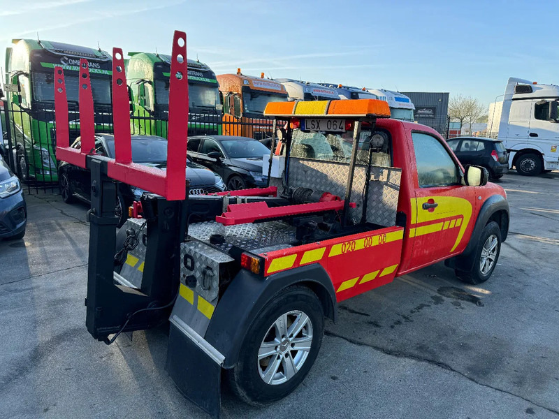Mazda BT-50 4X4 + TOW TRUCK + DOUBLE WINCH + REMOTE - Autoutilitară: Foto 5 Mazda BT-50 4X4 + TOW TRUCK + DOUBLE WINCH + REMOTE - Autoutilitară: Foto 5