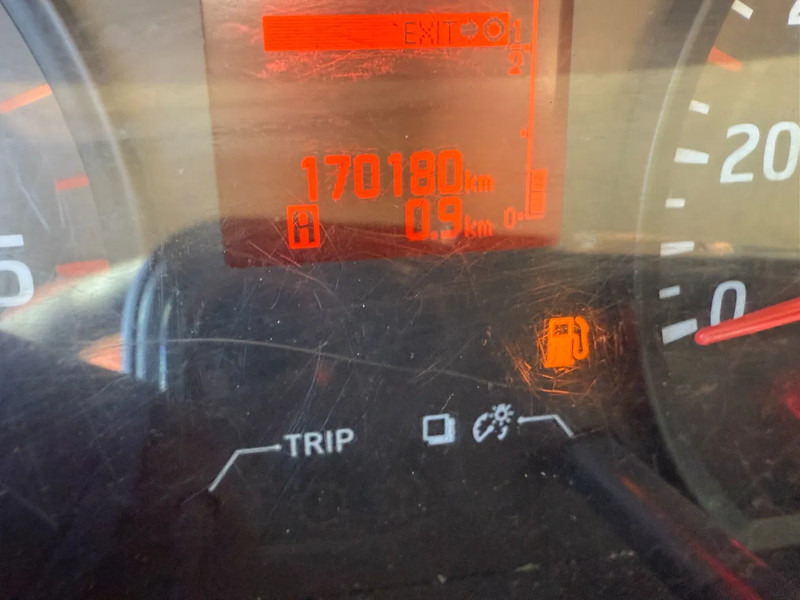 Autoutilitară Nissan 35-12 PALFINGER HOOGWERKER 20 METER: Foto 18 Autoutilitară Nissan 35-12 PALFINGER HOOGWERKER 20 METER: Foto 18