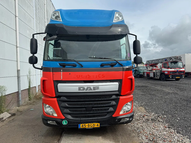 DAF CF 400 4X2 EURO 6 HOLLAND TRUCK - Cap tractor: Foto 2 DAF CF 400 4X2 EURO 6 HOLLAND TRUCK - Cap tractor: Foto 2