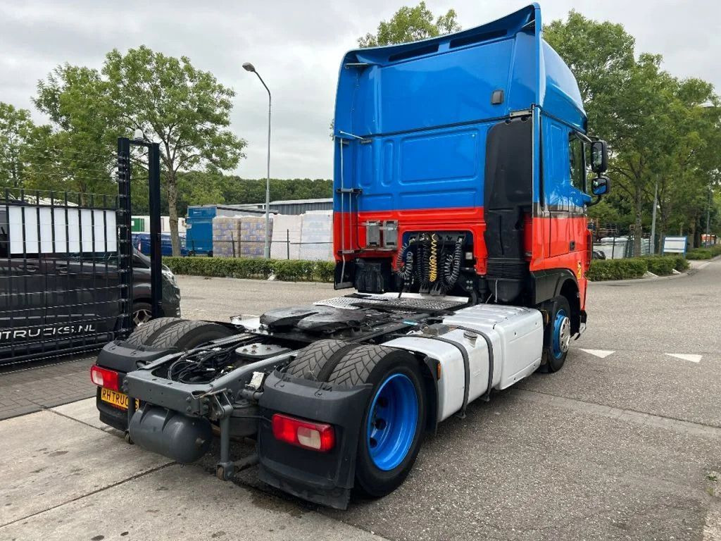 DAF XF 440 4X2 - EURO 6 - MEGA - Cap tractor: Foto 4 DAF XF 440 4X2 - EURO 6 - MEGA - Cap tractor: Foto 4