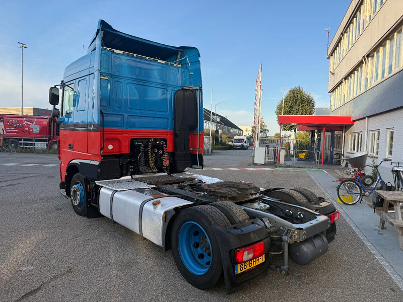DAF XF 440 XF 440 TREKKER EURO 6 - Cap tractor: Foto 4 DAF XF 440 XF 440 TREKKER EURO 6 - Cap tractor: Foto 4