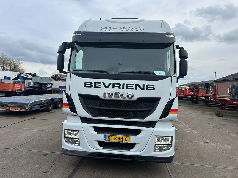 Iveco Stralis 460 EURO 6 4X2 - Cap tractor: Foto 3 Iveco Stralis 460 EURO 6 4X2 - Cap tractor: Foto 3