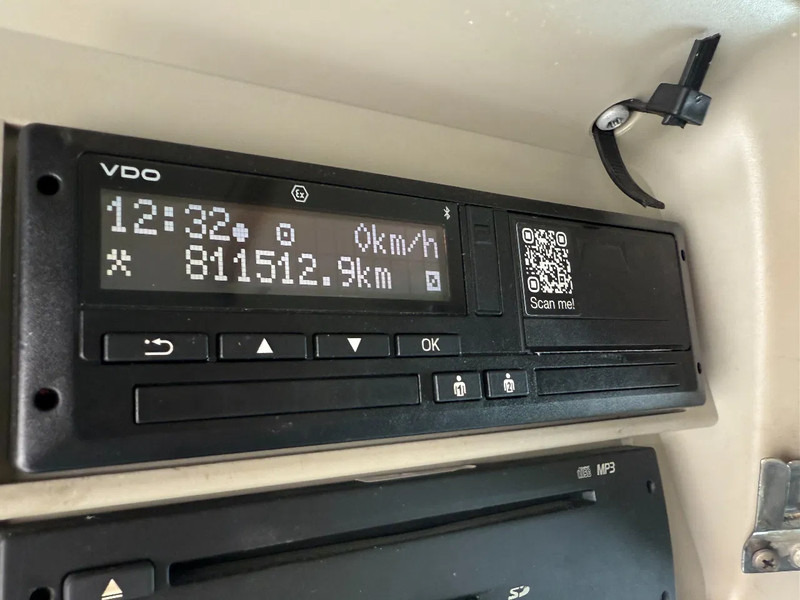 Cap tractor Iveco Stralis 500 6X2 + RETARDER + STEERING AXLE: Foto 15