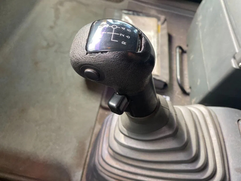 MAN TGA 33.530 6X4 MANUEL GEARBOX 70 TON - Cap tractor: Foto 5 MAN TGA 33.530 6X4 MANUEL GEARBOX 70 TON - Cap tractor: Foto 5