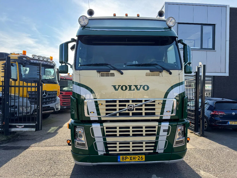 Volvo FH 16.550 4X2 - EURO 3 + FULL SPOILER + MANUAL GEAR - Cap tractor: Foto 2 Volvo FH 16.550 4X2 - EURO 3 + FULL SPOILER + MANUAL GEAR - Cap tractor: Foto 2