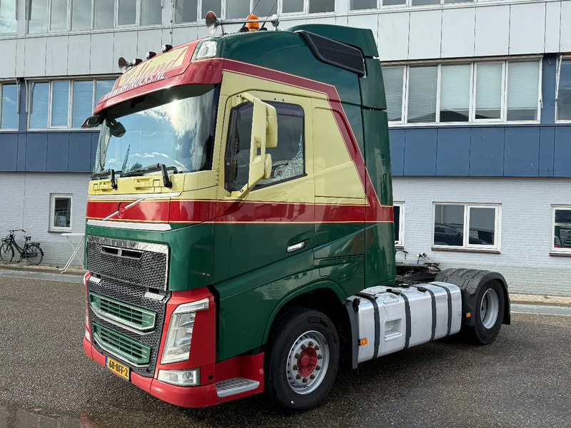 Volvo FH 460 4X2 - Cap tractor: Foto 1 Volvo FH 460 4X2 - Cap tractor: Foto 1
