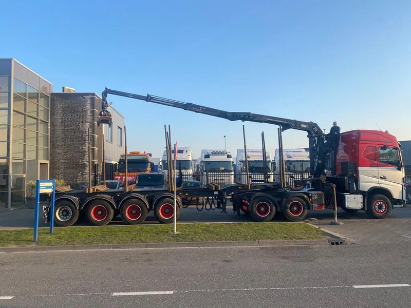 Volvo FH 540 6X4 EURO 6 + EPSILON S260Z96 + TRAILER 4 AXLE DOLL - Cap tractor: Foto 2 Volvo FH 540 6X4 EURO 6 + EPSILON S260Z96 + TRAILER 4 AXLE DOLL - Cap tractor: Foto 2