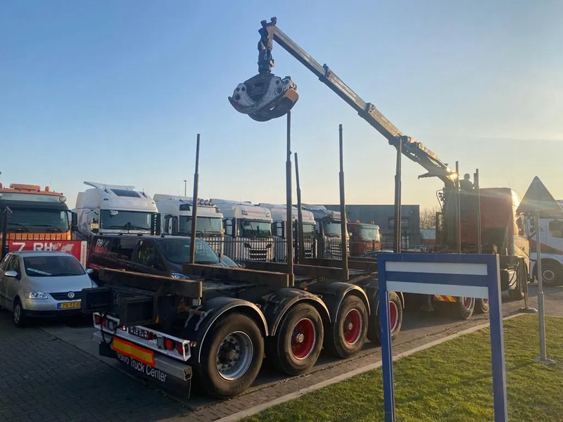 Volvo FH 540 6X4 EURO 6 + EPSILON S260Z96 + TRAILER 4 AXLE DOLL - Cap tractor: Foto 4 Volvo FH 540 6X4 EURO 6 + EPSILON S260Z96 + TRAILER 4 AXLE DOLL - Cap tractor: Foto 4