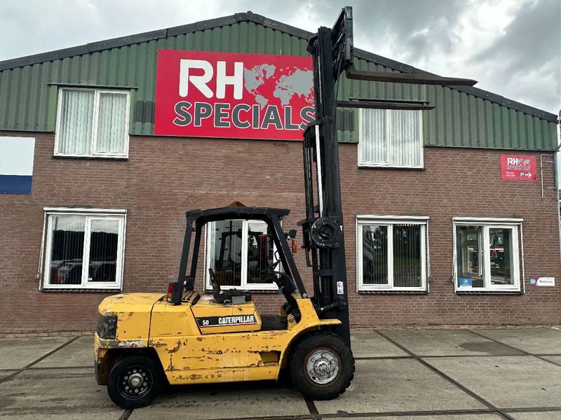 Caterpillar DP50 VORKVERSTELLERS +SIDE SHIFT - Stivuitor diesel: Foto 1 Caterpillar DP50 VORKVERSTELLERS +SIDE SHIFT - Stivuitor diesel: Foto 1