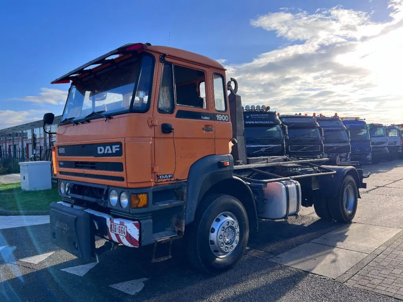 DAF 1900 TURBO 4X4 HOOKLIFT - Camion cu cârlig: Foto 1 DAF 1900 TURBO 4X4 HOOKLIFT - Camion cu cârlig: Foto 1