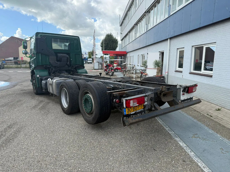 DAF CF 400 6X2 EURO 6 - ONLY 689.209 KM + STEERING AXLE - Camion şasiu: Foto 5 DAF CF 400 6X2 EURO 6 - ONLY 689.209 KM + STEERING AXLE - Camion şasiu: Foto 5