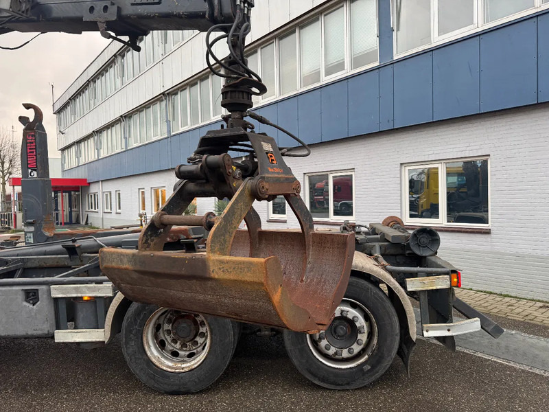 DAF CF 75.310 6X2 EURO 5 HMF 1244 Z2 + REMOTE + HIAB 17T HOOK - Camion cu cârlig, Camion cu macara: Foto 4 DAF CF 75.310 6X2 EURO 5 HMF 1244 Z2 + REMOTE + HIAB 17T HOOK - Camion cu cârlig, Camion cu macara: Foto 4