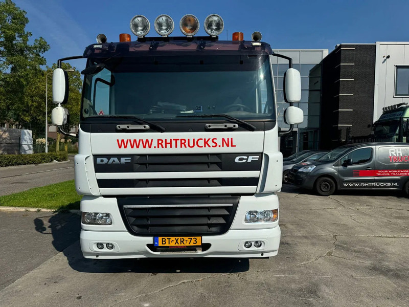 DAF CF 85.360 8x2 + HIAB 422E8 REMOTE CONTROLE - Camion cu macara: Foto 4 DAF CF 85.360 8x2 + HIAB 422E8 REMOTE CONTROLE - Camion cu macara: Foto 4