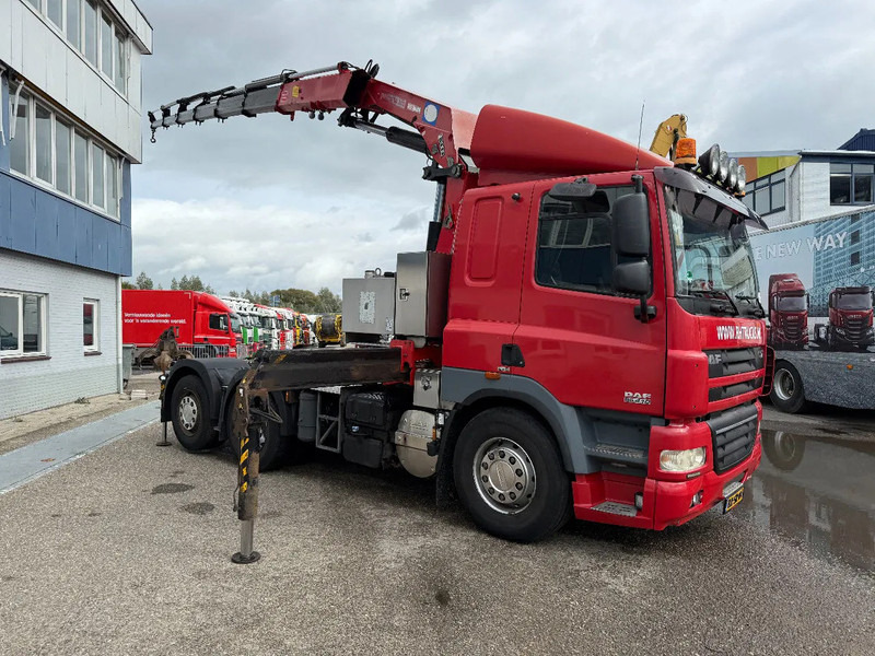 DAF CF 85.410 6X2 EURO 5 + HMF 3000K6 + REMOTE CONTROL - Camion cu macara: Foto 4 DAF CF 85.410 6X2 EURO 5 + HMF 3000K6 + REMOTE CONTROL - Camion cu macara: Foto 4