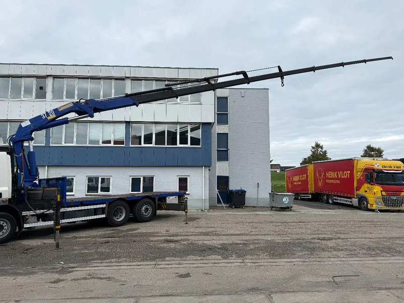 DAF CF 85.410 6X2 EURO 5 + HMF 37 TON/M + REMOTE CONTROL - Camion cu macara: Foto 4 DAF CF 85.410 6X2 EURO 5 + HMF 37 TON/M + REMOTE CONTROL - Camion cu macara: Foto 4