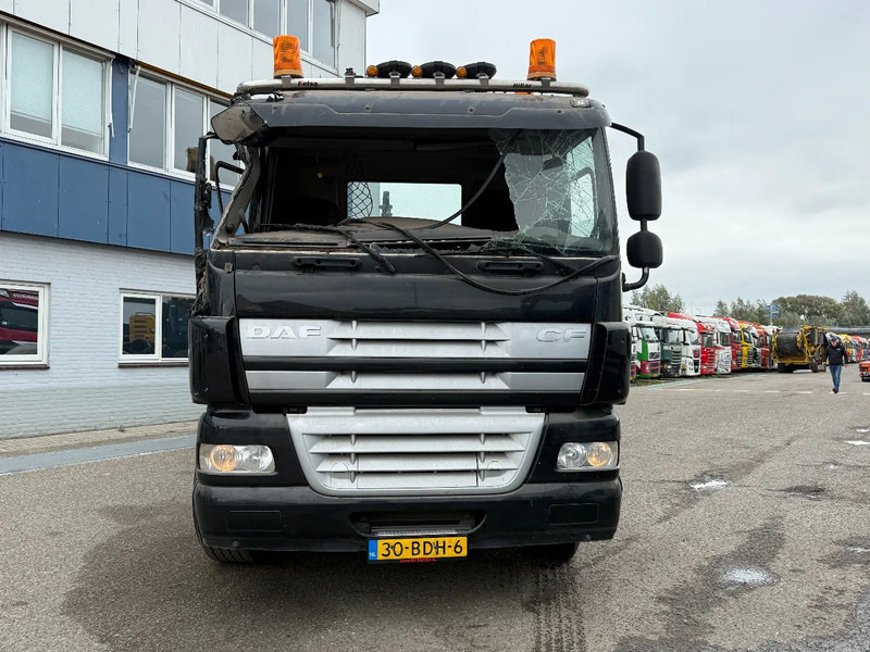 DAF CF 85.460 8X4 EURO 5 - FULL STEEL SUSP. - MANUAL GEAR - BIG AXLES + VDL HOOKLIFT - Camion cu cârlig: Foto 2 DAF CF 85.460 8X4 EURO 5 - FULL STEEL SUSP. - MANUAL GEAR - BIG AXLES + VDL HOOKLIFT - Camion cu cârlig: Foto 2