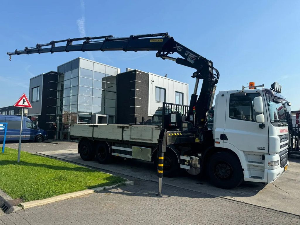 DAF CF 85 8x2 HIAB 422E8 REMOTE CONTROLE - Camion platformă, Camion cu macara: Foto 2 DAF CF 85 8x2 HIAB 422E8 REMOTE CONTROLE - Camion platformă, Camion cu macara: Foto 2
