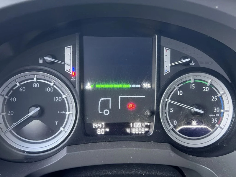 Camion cu prelată DAF LF 250 4X2 EURO 6 418.609KM BOX 8.5M ZEPRO LOAD LIFT: Foto 14 Camion cu prelată DAF LF 250 4X2 EURO 6 418.609KM BOX 8.5M ZEPRO LOAD LIFT: Foto 14