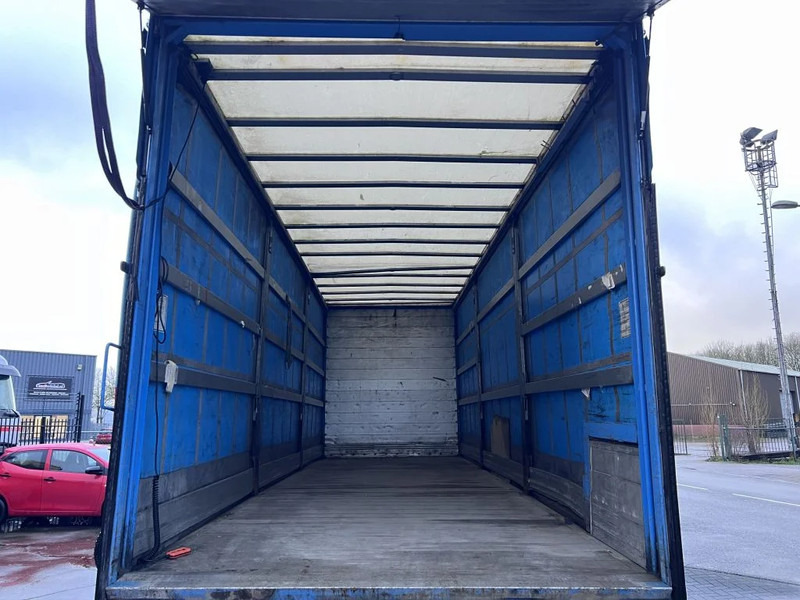 Camion cu prelată DAF LF 250 4X2 EURO 6 418.609KM BOX 8.5M ZEPRO LOAD LIFT: Foto 6 Camion cu prelată DAF LF 250 4X2 EURO 6 418.609KM BOX 8.5M ZEPRO LOAD LIFT: Foto 6