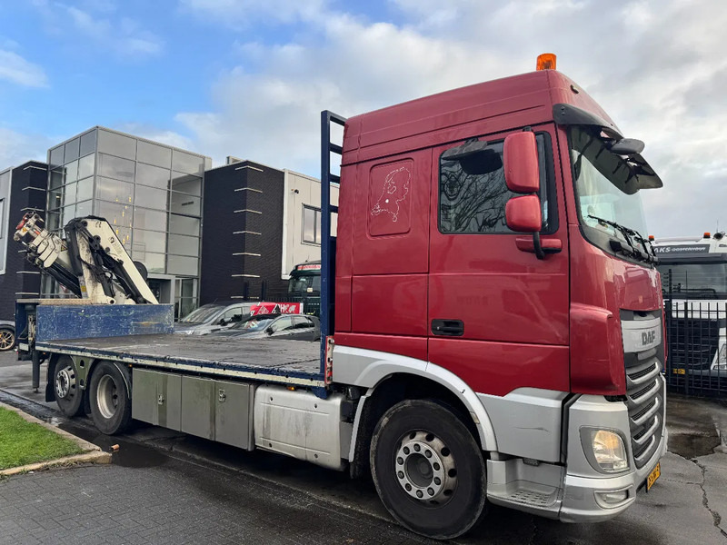 DAF XF 510 6X2 EURO 6 + HIAB 166 HI PRO + REMOTE CONTROL - Camion cu macara: Foto 2 DAF XF 510 6X2 EURO 6 + HIAB 166 HI PRO + REMOTE CONTROL - Camion cu macara: Foto 2