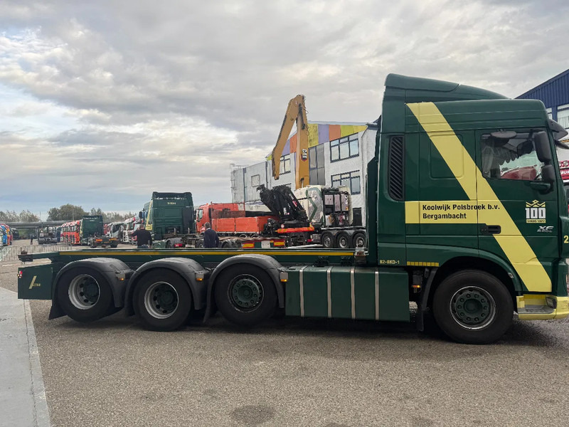 DAF XF 510 8X2 EURO 6 RETARDER TÜV TILL 08-2026 - Camion transport containere/ Swap body: Foto 4 DAF XF 510 8X2 EURO 6 RETARDER TÜV TILL 08-2026 - Camion transport containere/ Swap body: Foto 4