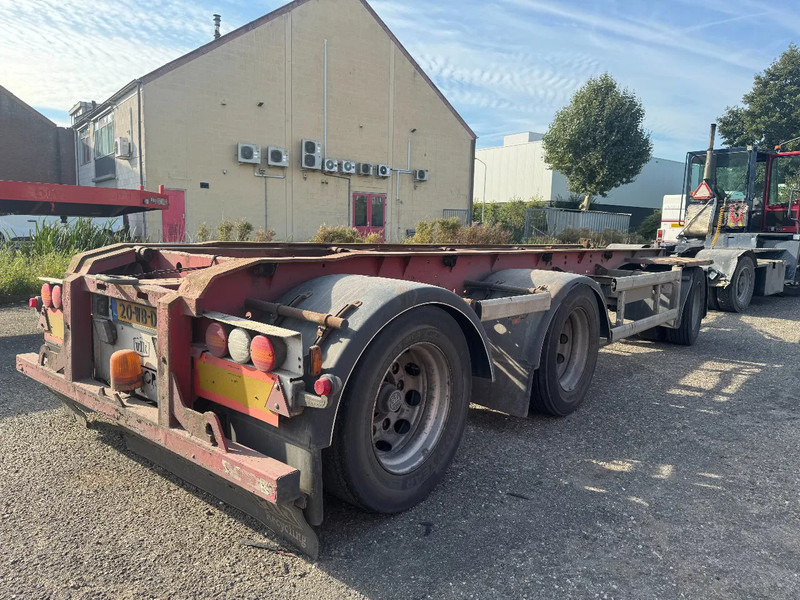 Floor FLA 3-101 3X BPW AXLE APK TÜV TILL 06-2026 - Remorcă transport containere/ Swap body: Foto 3 Floor FLA 3-101 3X BPW AXLE APK TÜV TILL 06-2026 - Remorcă transport containere/ Swap body: Foto 3