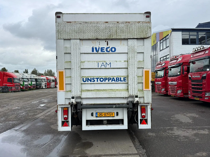 Fruehauf 2 AXLE + ZEPRO LOADLIFT (BUT DEFECT) - Semiremorcă furgon: Foto 4 Fruehauf 2 AXLE + ZEPRO LOADLIFT (BUT DEFECT) - Semiremorcă furgon: Foto 4