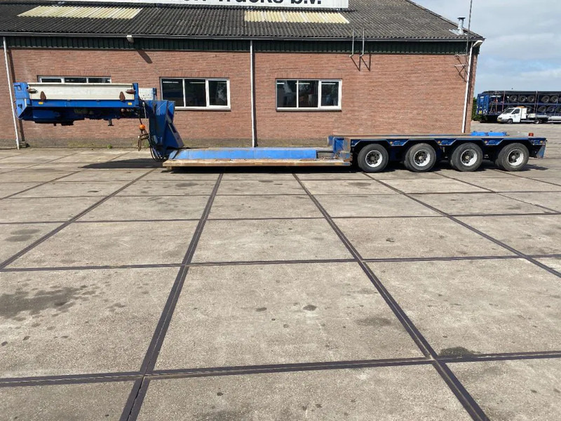 Goldhofer 4 AXEL STEERING - Semiremorcă transport agabaritic: Foto 1 Goldhofer 4 AXEL STEERING - Semiremorcă transport agabaritic: Foto 1