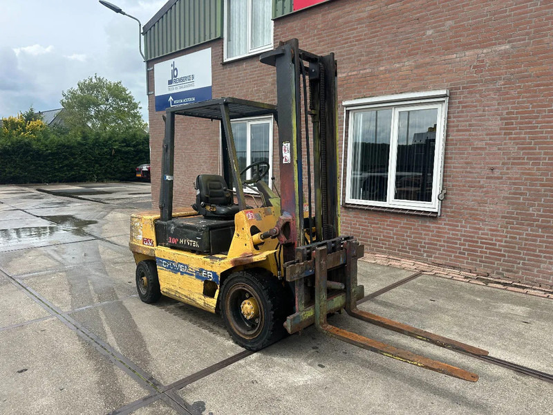 Hyster H3.00XL - 3 TONS - Stivuitor diesel: Foto 3 Hyster H3.00XL - 3 TONS - Stivuitor diesel: Foto 3
