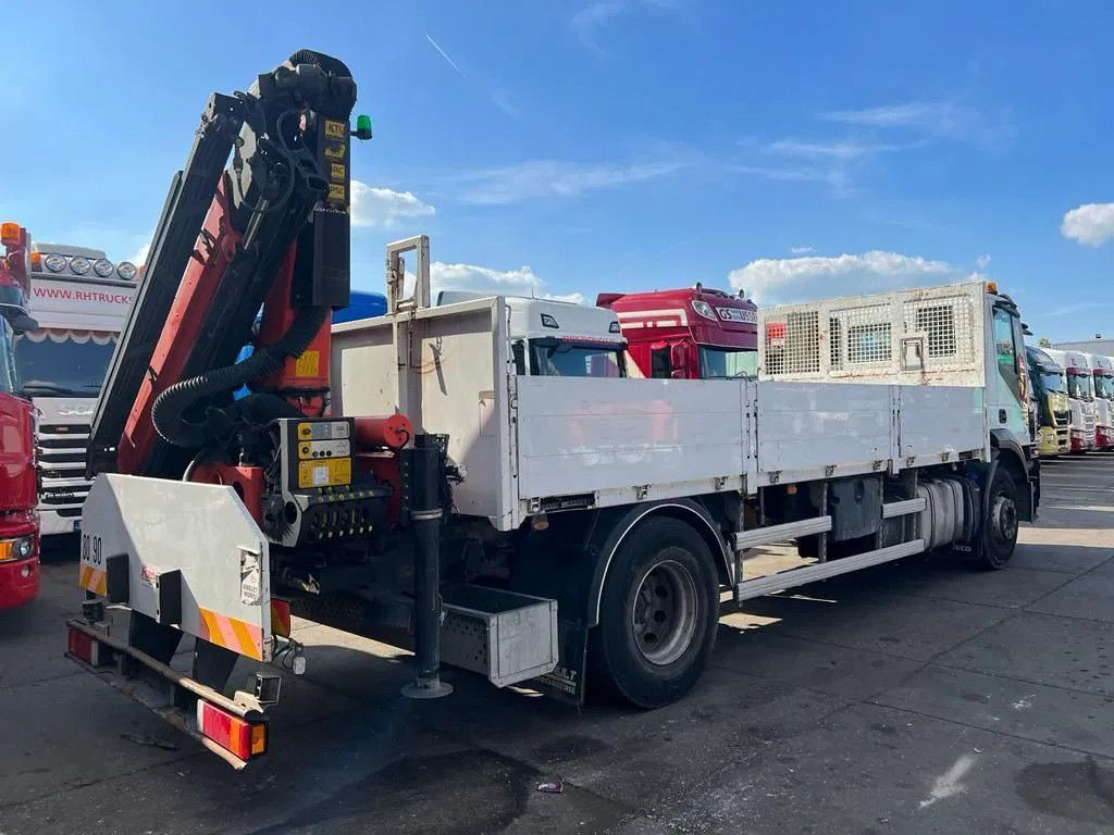 Iveco Stralis 310 PALFINGER PK14002 - MOTOR DEFECT - Camion platformă, Camion cu macara: Foto 4 Iveco Stralis 310 PALFINGER PK14002 - MOTOR DEFECT - Camion platformă, Camion cu macara: Foto 4