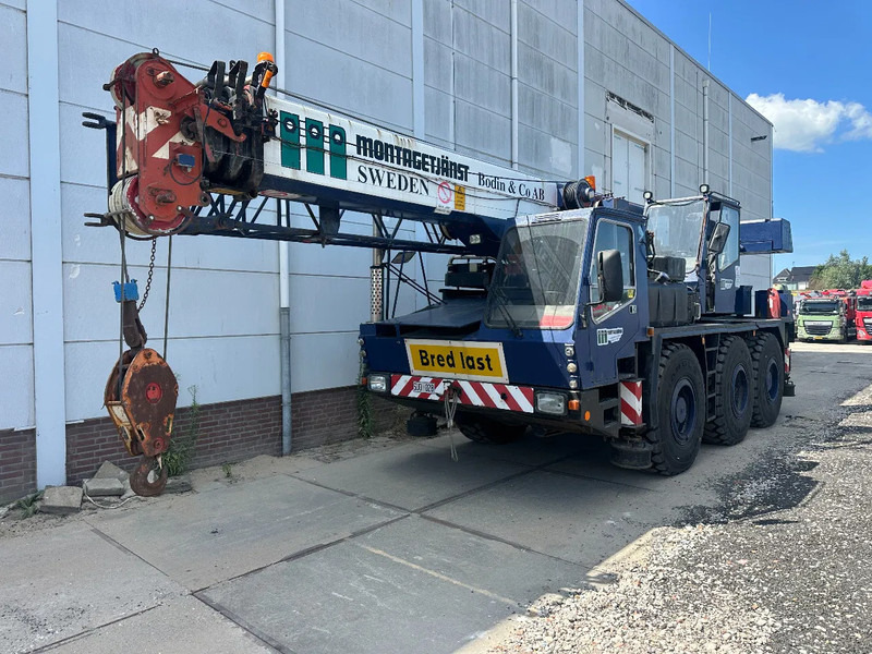 Krupp KMK3035, SWING AWAY BIFOLD JIB, NEW TYERS - Macara tot teren: Foto 2 Krupp KMK3035, SWING AWAY BIFOLD JIB, NEW TYERS - Macara tot teren: Foto 2