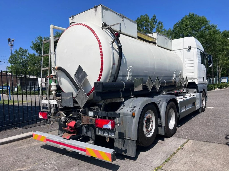 MAN TGX 26.560 6X2 EURO 6 - 11.500L VACUUM CLEANER - 2 COMPARTIMENTEN + INTARDER - Maşină pentru vidanjări: Foto 5 MAN TGX 26.560 6X2 EURO 6 - 11.500L VACUUM CLEANER - 2 COMPARTIMENTEN + INTARDER - Maşină pentru vidanjări: Foto 5