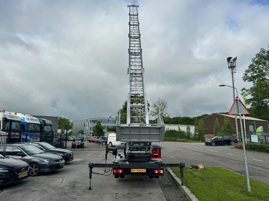 Nissan CABSTAR 35.13 EURO 6 + LIFT 25 METER + REMOTE CO - Camion cu nacela: Foto 4 Nissan CABSTAR 35.13 EURO 6 + LIFT 25 METER + REMOTE CO - Camion cu nacela: Foto 4
