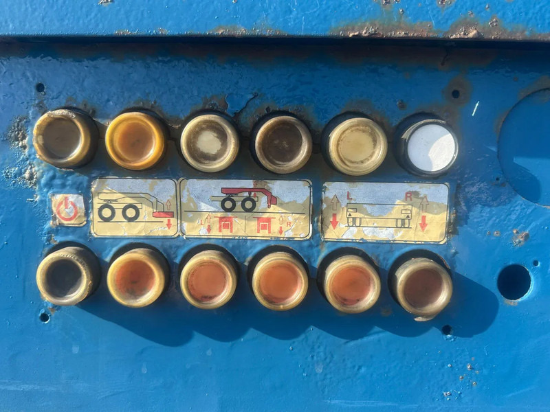 Semiremorcă transport agabaritic Nooteboom EURO 54-03 3 AXLE STEERING, EXTENDABLE: Foto 11 Semiremorcă transport agabaritic Nooteboom EURO 54-03 3 AXLE STEERING, EXTENDABLE: Foto 11