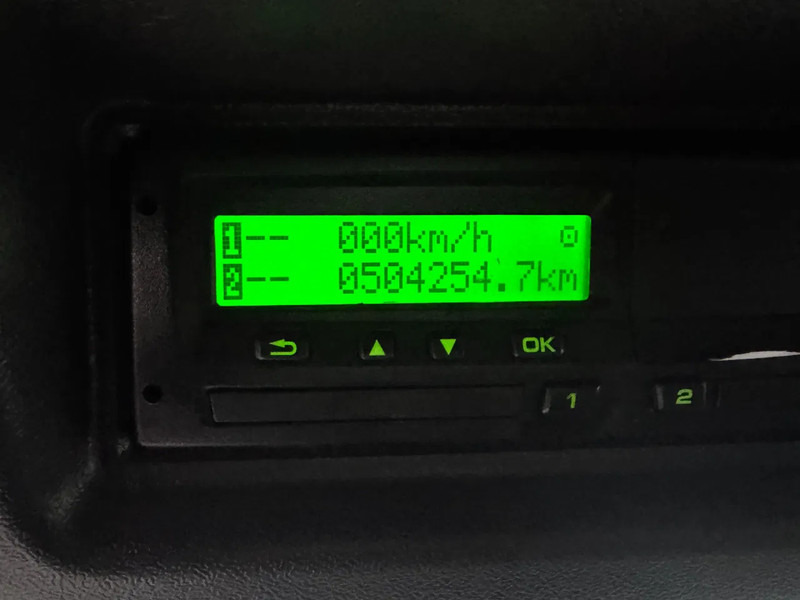 Camion cu prelată Scania P230 4X2 MANUAL + ZEPRO 2500 KG LIFT + REMOTE CONTROL: Foto 15