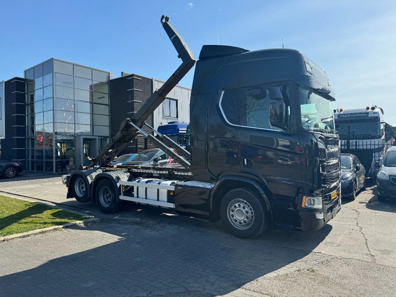 Scania R580 V8 6X2 VDL HOOK 20T RETARDER EURO 6 2 UNITS - Camion cu cârlig: Foto 4 Scania R580 V8 6X2 VDL HOOK 20T RETARDER EURO 6 2 UNITS - Camion cu cârlig: Foto 4