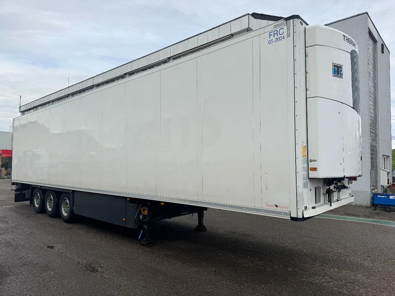 Schmitz Cargobull SCB*S3B + SLXi 300 THERMO KING D&E - DOPPELSTOCK - Semiremorcă frigider: Foto 3 Schmitz Cargobull SCB*S3B + SLXi 300 THERMO KING D&E - DOPPELSTOCK - Semiremorcă frigider: Foto 3