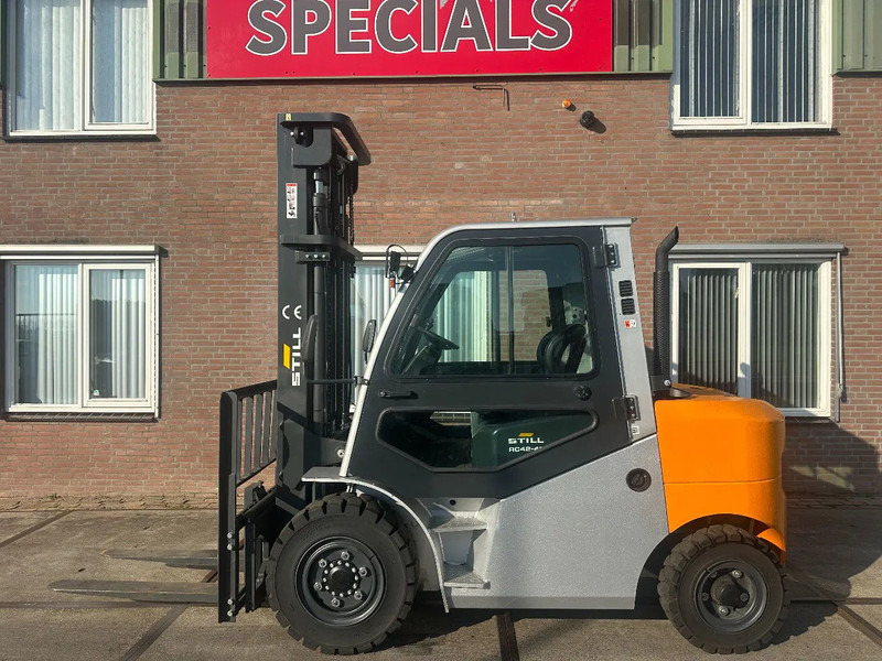 Still RC42-40 ONLY 160 HOURS - Motostivuitor: Foto 1 Still RC42-40 ONLY 160 HOURS - Motostivuitor: Foto 1