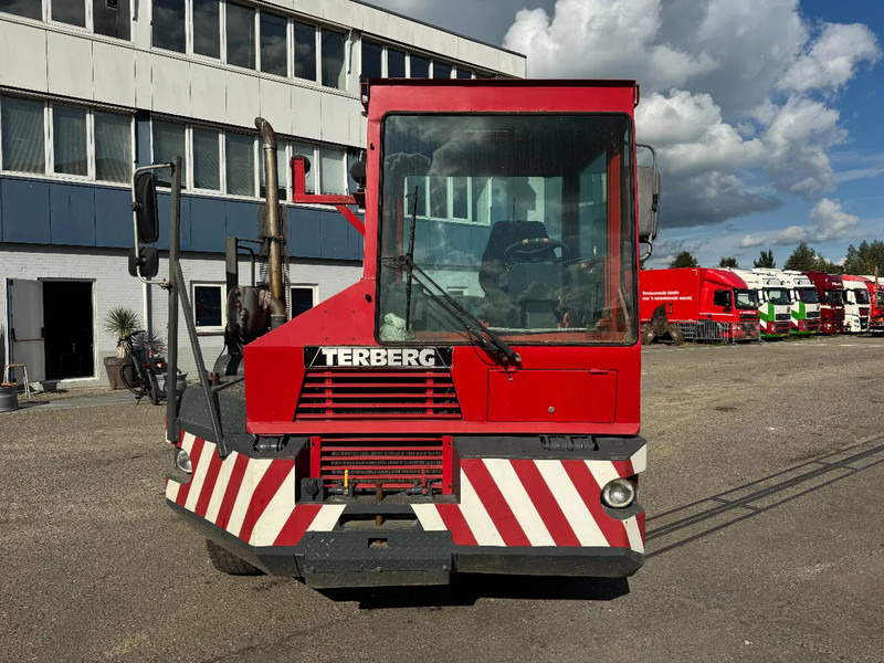 Terberg TT17 TT17 HUB REDUCTION - Tractor terminal: Foto 2 Terberg TT17 TT17 HUB REDUCTION - Tractor terminal: Foto 2