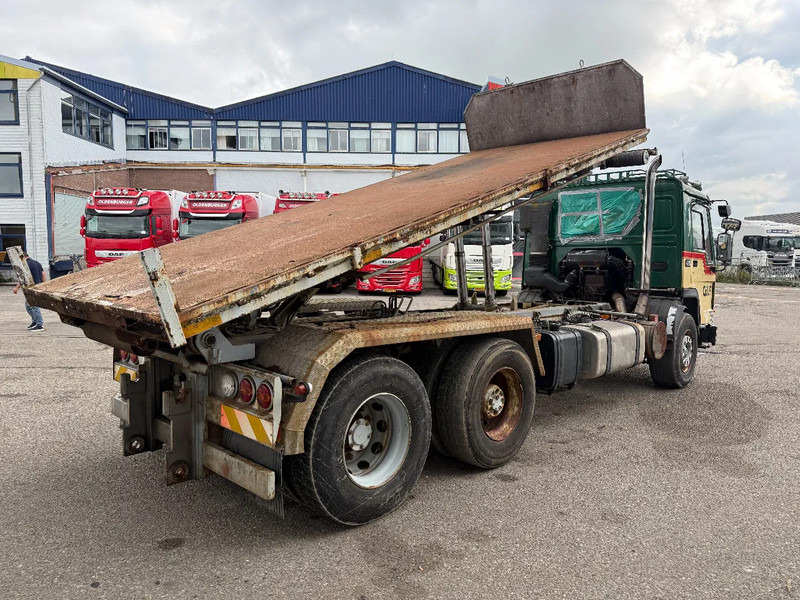 Volvo FL 12.420 6X2 MANUAL GEAR / FULL STEEL SUSP. / 10 TYRES / HUB REDUCT. + CABLELIFT TIPPER + CONTAINER FLATBED - Camion cu sistem de cablu: Foto 4 Volvo FL 12.420 6X2 MANUAL GEAR / FULL STEEL SUSP. / 10 TYRES / HUB REDUCT. + CABLELIFT TIPPER + CONTAINER FLATBED - Camion cu sistem de cablu: Foto 4