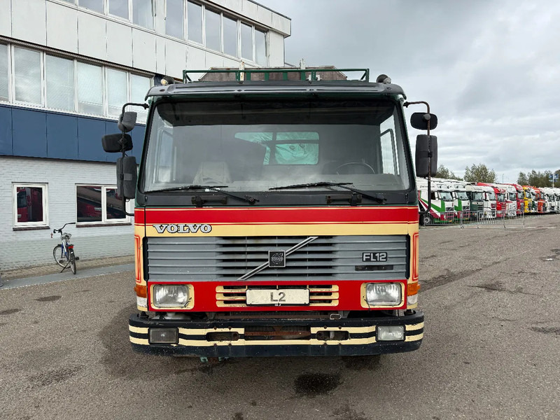 Volvo FL 12.420 6X2 MANUAL GEAR / FULL STEEL SUSP. / 10 TYRES / HUB REDUCT. + CABLELIFT TIPPER + CONTAINER FLATBED - Camion cu sistem de cablu: Foto 2 Volvo FL 12.420 6X2 MANUAL GEAR / FULL STEEL SUSP. / 10 TYRES / HUB REDUCT. + CABLELIFT TIPPER + CONTAINER FLATBED - Camion cu sistem de cablu: Foto 2