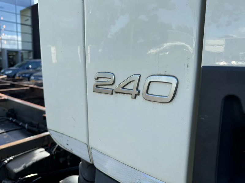 Volvo FL 240 4X2 - EURO 5 CHASSIS - Camion şasiu: Foto 5 Volvo FL 240 4X2 - EURO 5 CHASSIS - Camion şasiu: Foto 5