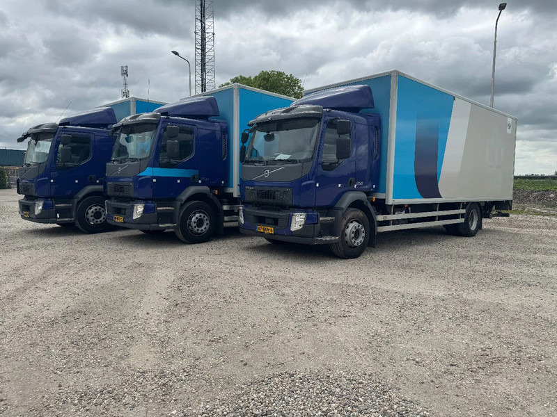 Volvo FL 250 4X2 3 UNITS CARGO LOCK + DHOLLANDIA LIFT TÜV TILL 03-2026 - Camion furgon: Foto 1 Volvo FL 250 4X2 3 UNITS CARGO LOCK + DHOLLANDIA LIFT TÜV TILL 03-2026 - Camion furgon: Foto 1