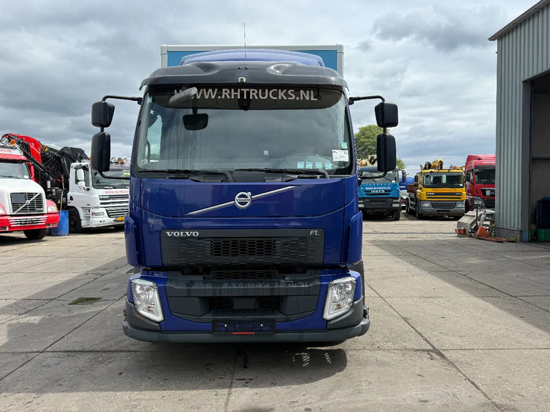 Volvo FL 250 4X2 EURO 6 CARGOLOCK DHOLLANDIA LIFT 360 DEGREES CAMERA - Camion furgon: Foto 3 Volvo FL 250 4X2 EURO 6 CARGOLOCK DHOLLANDIA LIFT 360 DEGREES CAMERA - Camion furgon: Foto 3